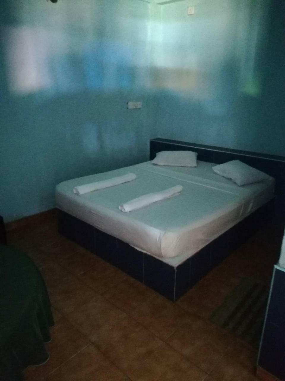 Ninnada Beach Hotel 마라윌라 외부 사진